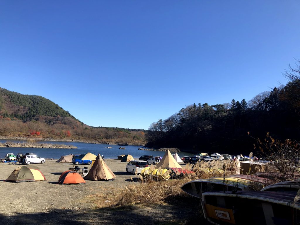 精進湖自由キャンプ場
